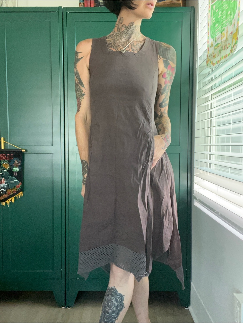 Porto Made in San Francisco Asymmetrical Mesh Hem Sleeveless Dress 0 Size 4